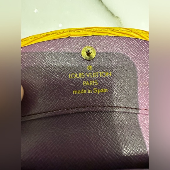 Louis Vuitton Wallet - Picture 8 of 15
